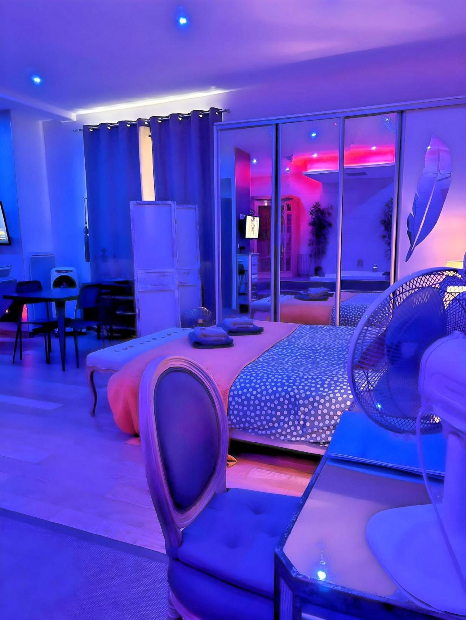 Loft & Spa Privatif ディジョン エクステリア 写真